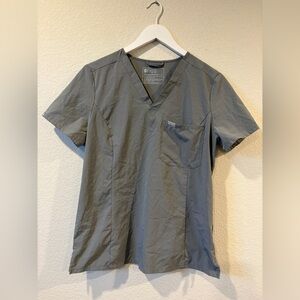 Figs Women’s Grey Fionlite One-Pocket Scrub Top - Medium